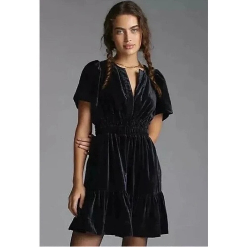 Maeve Somerset velvet minidress🖤🖤